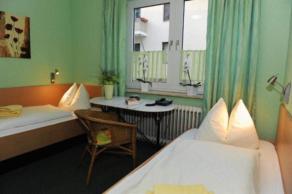 Hotel-Pension Haus Neustadt Bremen Bagian luar foto